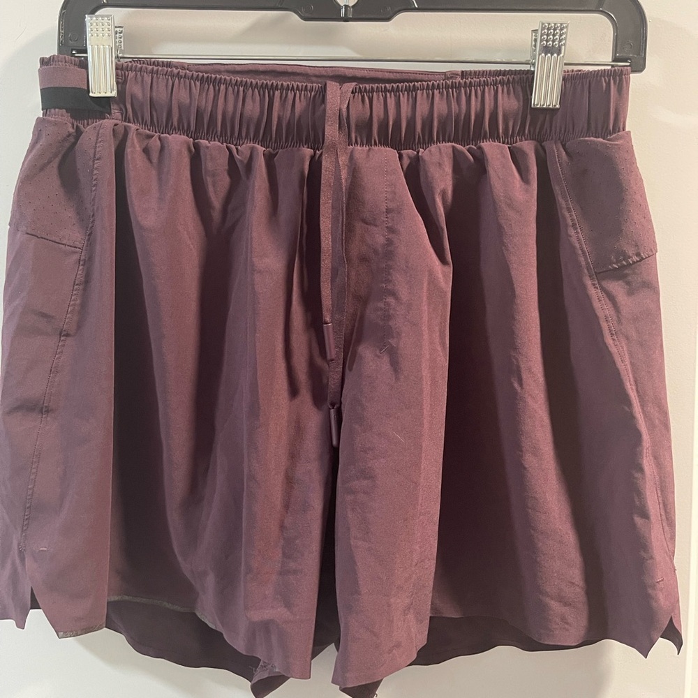 Lululemon Men’s Surge Lined Shorts Size Medium Good Condition